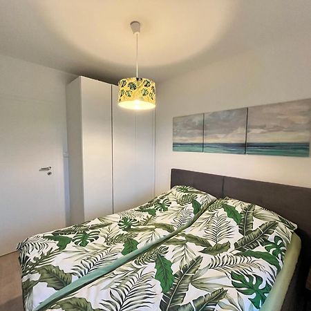 Lazurowy Apartament Kołobrzeg Exterior foto